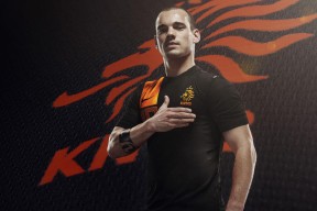 德甲精彩瞬间：速度、力量、智慧的极致展现！，德甲跑动距离排名