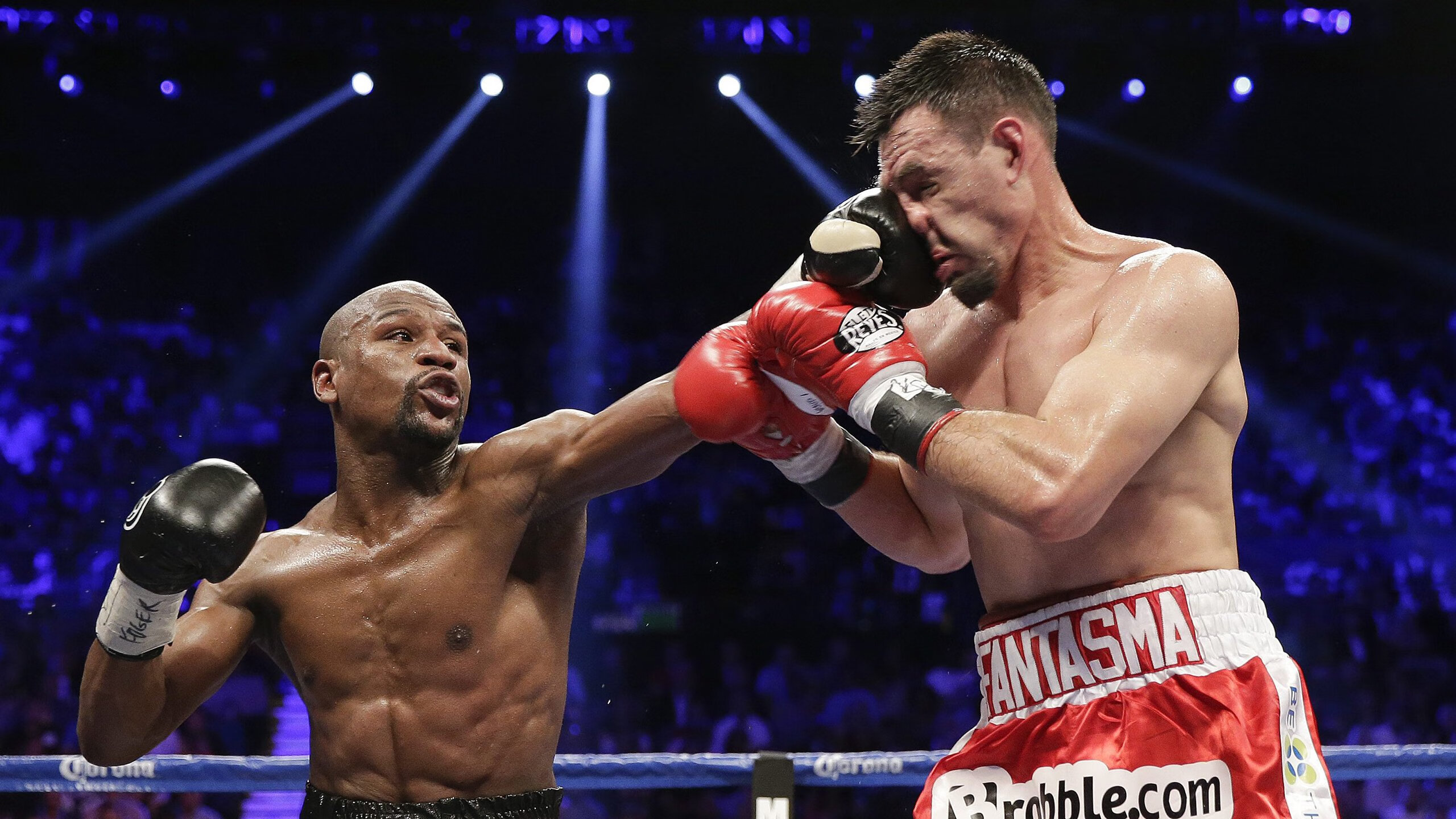 快船训练营餐饮健康菜单引关注，快船队宣传片